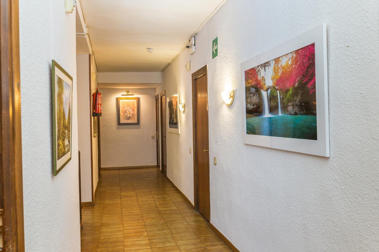Hotel Parras Арнедільо Екстер'єр фото